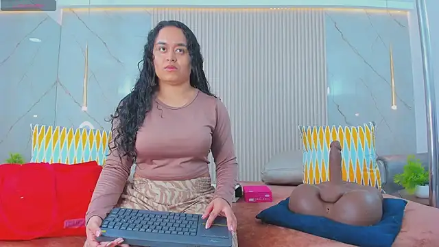 sabrina shark  online show from 03/31/26, 12:23