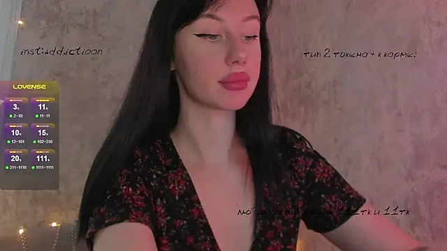 Snapshot of elena_addiction chatting on 02/03/25, 08:57 elena addiction online show from 02/03/25, 08:57