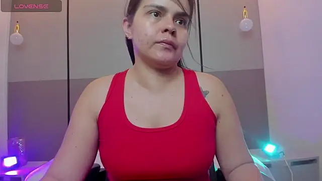 ayla13  online show from 04/05/26, 05:32