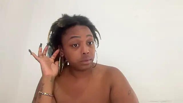 Snapshot of ChocolateCakeQueen chatting on 11/13/25, 07:46 ChocolateCakeQueen online show from 11/13/25, 07:46