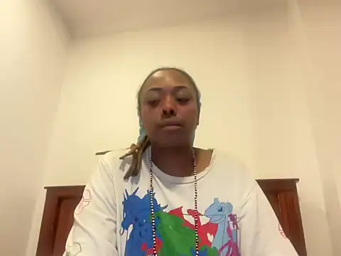 Snapshot of ChocolateCakeQueen chatting on 11/22/25, 01:15 ChocolateCakeQueen online show from 11/22/25, 01:15