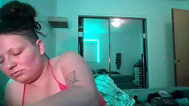 katsmeow710 online show from 06/28/26, 12:11