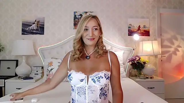 IreneHope online show from 07/27/26, 08:32