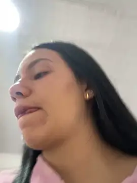 hannahb-e online show from 10/03/25, 03:20