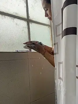 hannahb-e online show from 02/12/26, 08:04