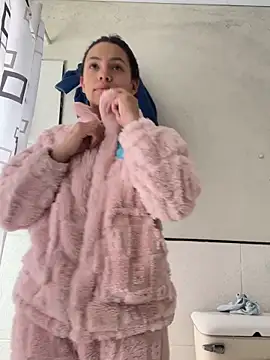 hannahb-e online show from 03/15/26, 03:07