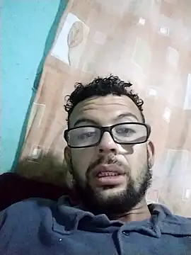 Snapshot of Meu_prazer_e_te_satisfaze chatting on 01/15/26, 12:37 Meu prazer e te satisfaze online show from 01/15/26, 12:37