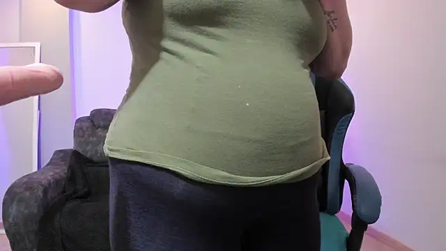Snapshot of Sammy_owens_ chatting on 12/01/25, 12:21 Sammy owens online show from 12/01/25, 12:21