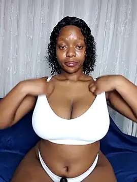 Snapshot of Jazmine-Blue chatting on 12/27/24, 09:32 Jazmine-Blue online show from 12/27/24, 09:32