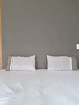 Snapshot of Jazmine-Blue chatting on 01/15/25, 09:24 Jazmine-Blue online show from 01/15/25, 09:24