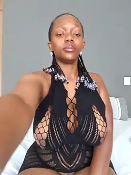 Snapshot of Jazmine-Blue chatting on 02/05/25, 08:00 Jazmine-Blue online show from 02/05/25, 08:00