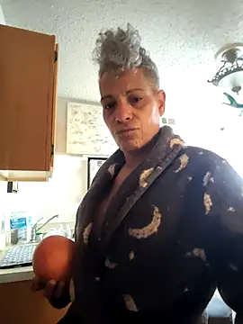 CeceilaMoon online show from 02/14/26, 04:26