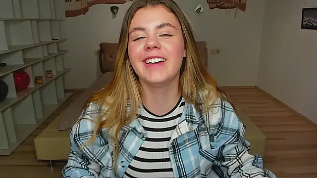 Snapshot of IsabellaBler chatting on 12/05/24, 10:44 IsabellaBler online show from 12/05/24, 10:44