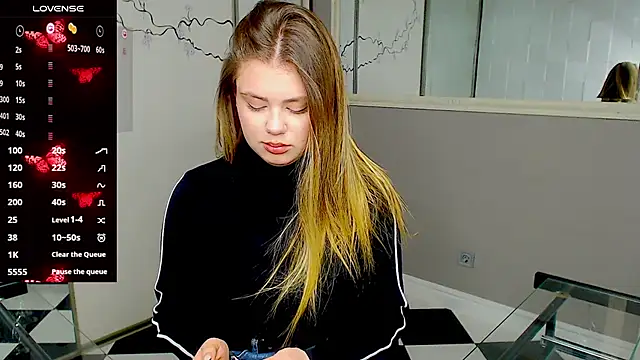 Snapshot of IsabellaBler chatting on 02/13/25, 01:05 IsabellaBler online show from 02/13/25, 01:05