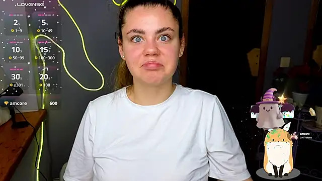 Snapshot of IsabellaBler chatting on 11/19/25, 07:08 IsabellaBler online show from 11/19/25, 07:08