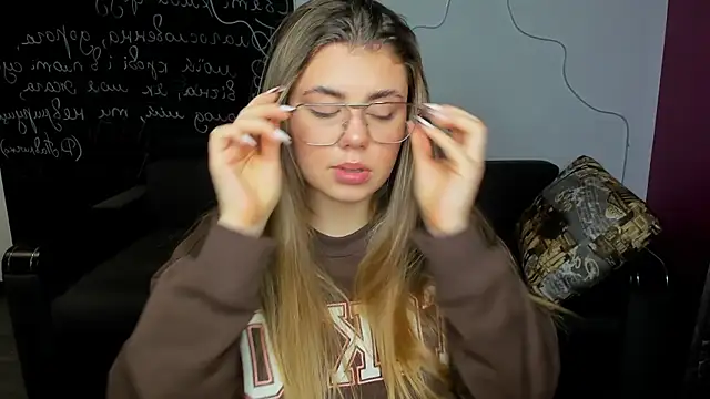 Snapshot of IsabellaBler chatting on 11/29/25, 07:00 IsabellaBler online show from 11/29/25, 07:00