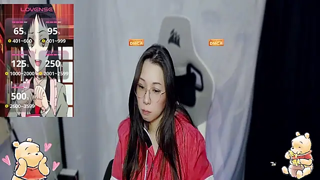 Snapshot of mememe_1006_ chatting on 12/31/24, 04:57 mememe 1006 online show from 12/31/24, 04:57