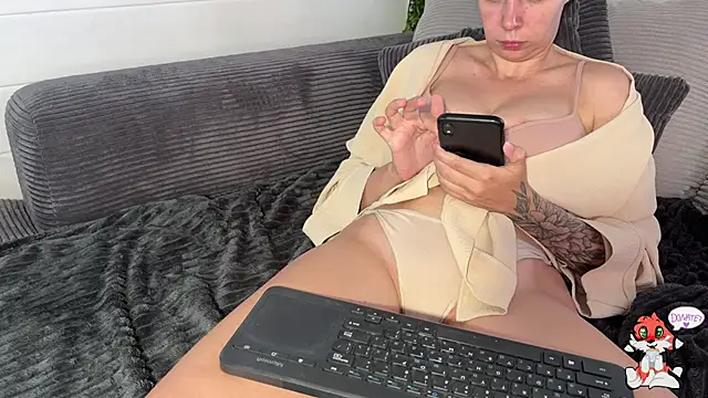 -Sweet-Kitty- online show from 06/30/26, 05:52