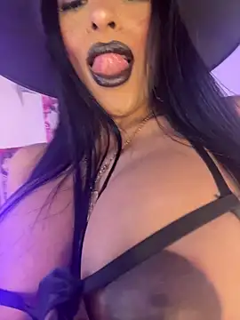 canela 10 online show from 11/01/25, 03:08