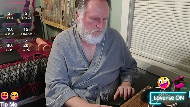 Snapshot of keithobrian_SC chatting on 03/01/25, 04:04 keithobrian SC online show from 03/01/25, 04:04