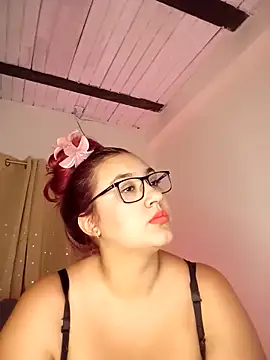 Isabella Du online show from 12/20/25, 04:30