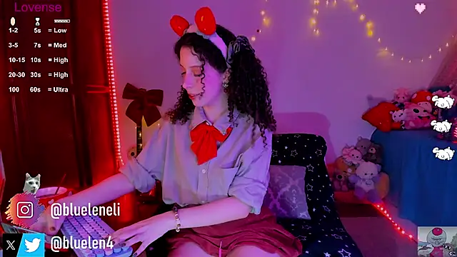 bluelen online show from 02/13/25, 07:13