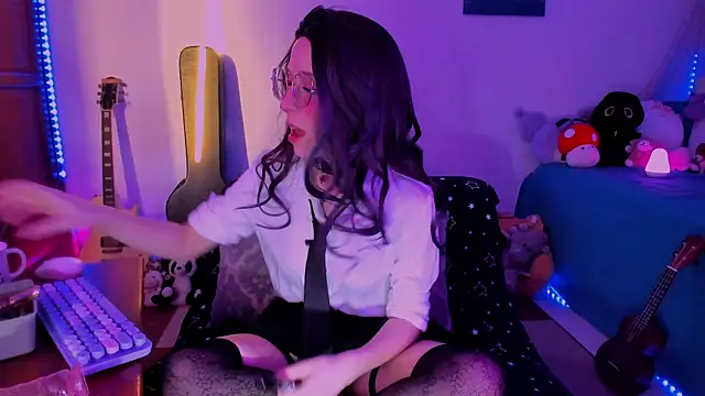 bluelen online show from 03/07/25, 11:51