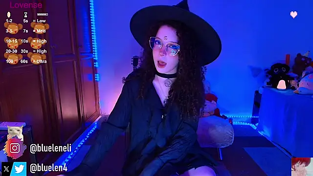 bluelen online show from 10/02/25, 08:54