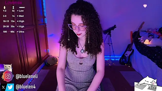 bluelen online show from 05/08/26, 08:41