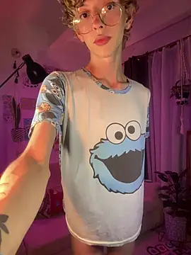 lyamthommpson online show from 02/21/26, 03:40