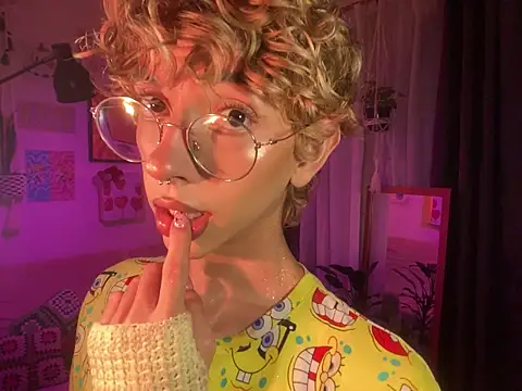 lyamthommpson online show from 03/01/26, 03:19