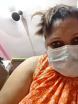 Snapshot of kunjan789 chatting on 11/16/25, 01:44 kunjan789 online show from 11/16/25, 01:44