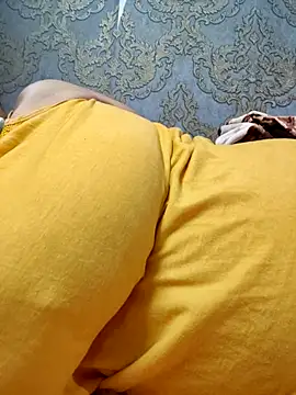 Snapshot of kunjan789 chatting on 11/28/25, 07:27 kunjan789 online show from 11/28/25, 07:27