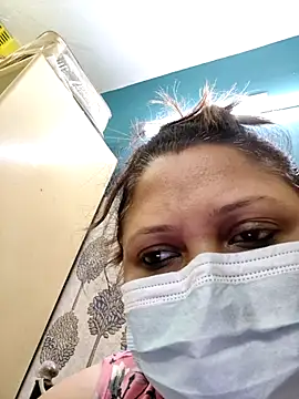 Snapshot of kunjan789 chatting on 11/30/25, 02:59 kunjan789 online show from 11/30/25, 02:59