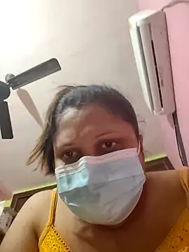 Snapshot of kunjan789 chatting on 02/12/26, 01:44 kunjan789 online show from 02/12/26, 01:44