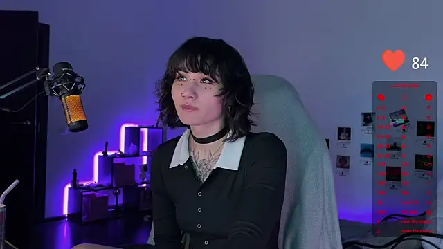 Snapshot of deadlysweet chatting on 02/12/25, 04:54 deadlysweet online show from 02/12/25, 04:54