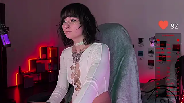 Snapshot of deadlysweet chatting on 03/15/25, 12:36 deadlysweet online show from 03/15/25, 12:36