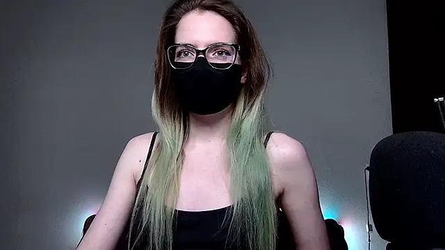 Snapshot of amber_candyfloss chatting on 12/08/24, 01:46 amber candyfloss online show from 12/08/24, 01:46