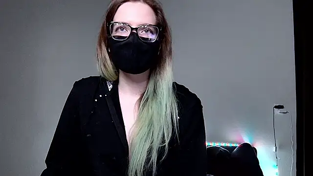 Snapshot of amber_candyfloss chatting on 12/12/24, 11:47 amber candyfloss online show from 12/12/24, 11:47