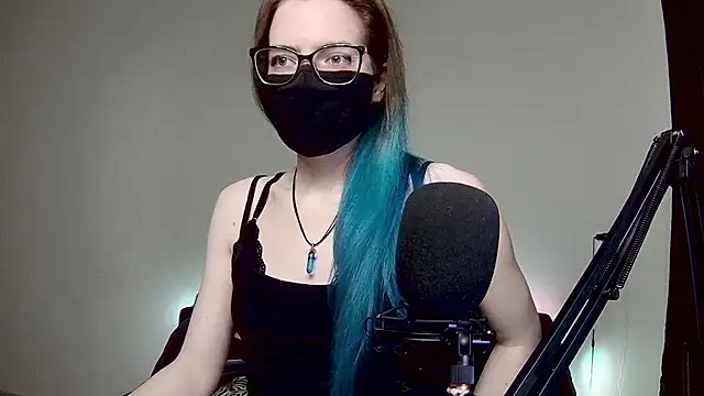 Snapshot of amber_candyfloss chatting on 12/23/24, 10:23 amber candyfloss online show from 12/23/24, 10:23