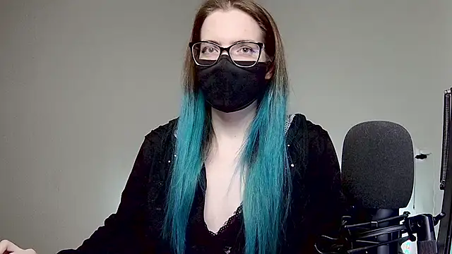 Snapshot of amber_candyfloss chatting on 12/30/24, 01:04 amber candyfloss online show from 12/30/24, 01:04