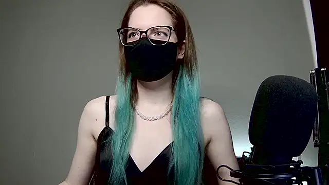 Snapshot of amber_candyfloss chatting on 02/15/25, 06:44 amber candyfloss online show from 02/15/25, 06:44