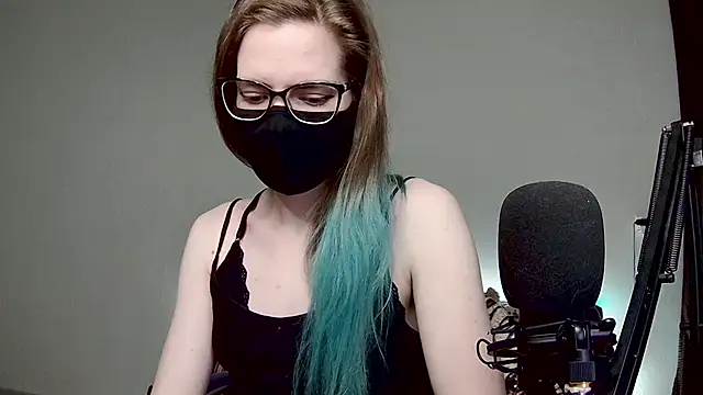 Snapshot of amber_candyfloss chatting on 02/26/25, 01:32 amber candyfloss online show from 02/26/25, 01:32