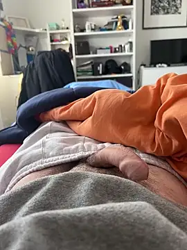 Diegodaddy01 online show from 12/31/24, 01:52