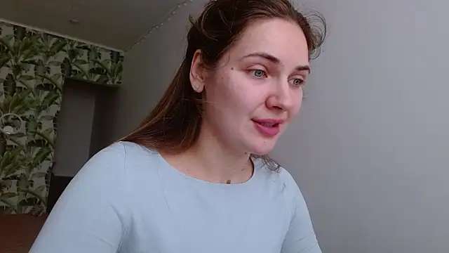 Olivia shine online show from 02/02/25, 05:32