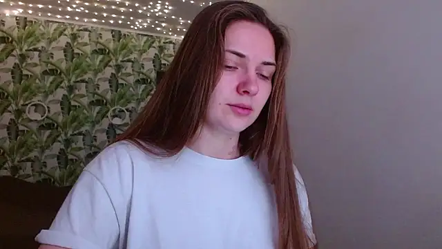 Olivia shine online show from 12/14/25, 05:24