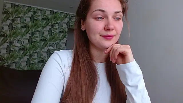 Olivia shine online show from 03/25/26, 05:02