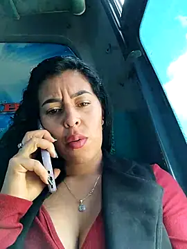 Snapshot of Emily_Wane chatting on 12/16/25, 04:45 Emily Wane online show from 12/16/25, 04:45