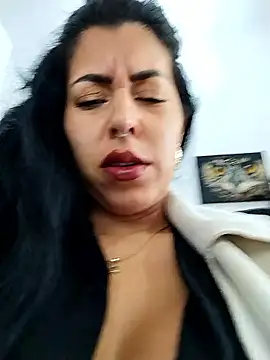 Snapshot of Emily_Wane chatting on 01/14/26, 03:39 Emily Wane online show from 01/14/26, 03:39