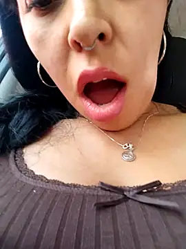 Snapshot of Emily_Wane chatting on 01/31/26, 07:11 Emily Wane online show from 01/31/26, 07:11